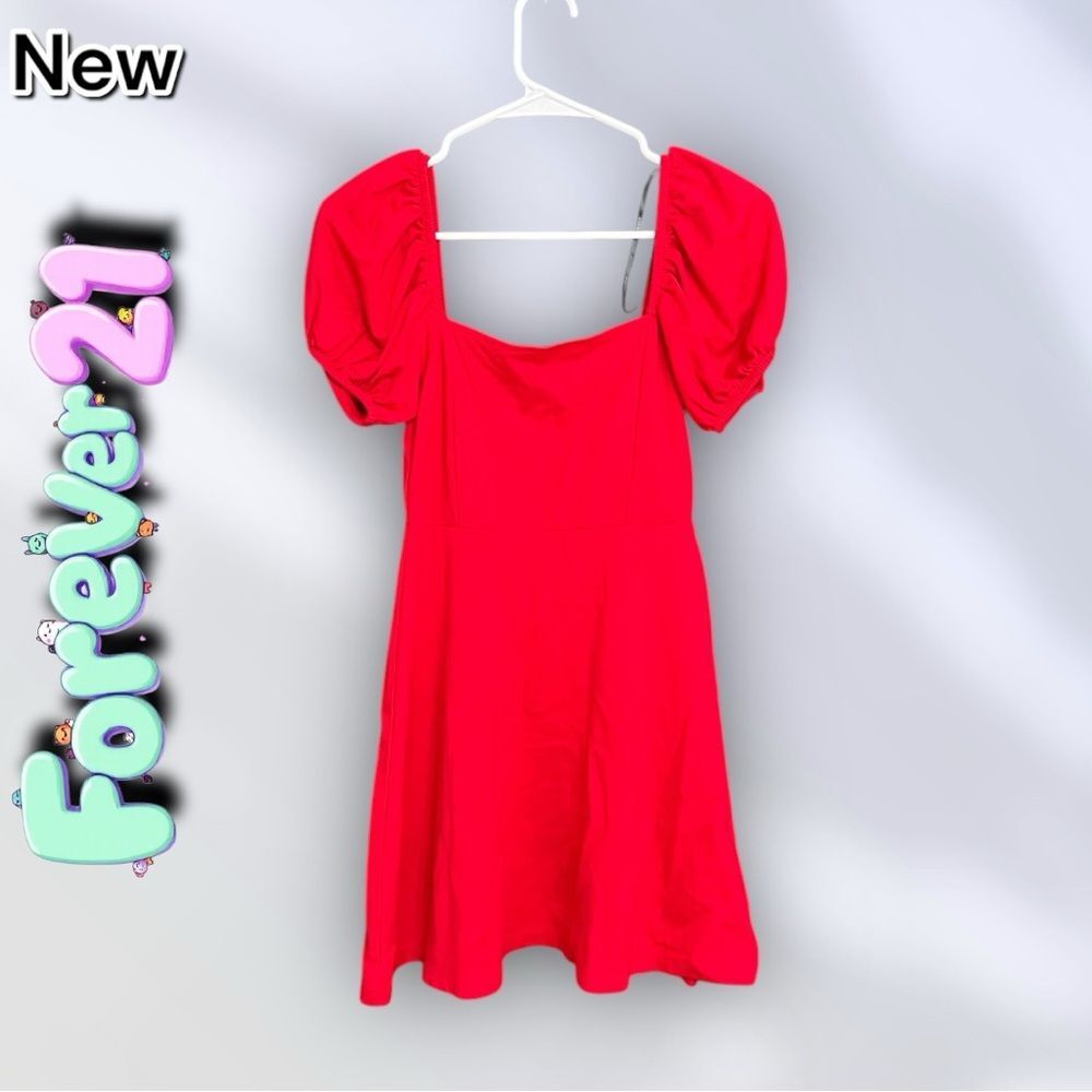 New NWT Forever 21 Red Puffer sleeve Flowy Mini Dress - Small